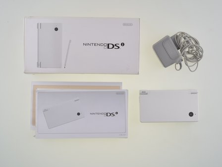 Nintendo DSi White [Complete]