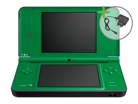 Nintendo DSi XL - Green