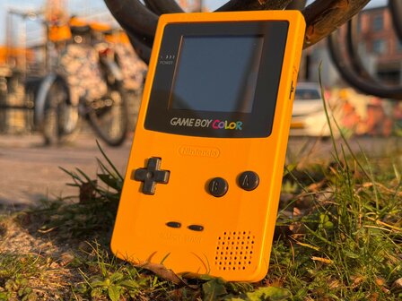 Gameboy Color Yellow