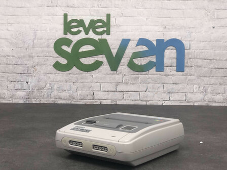 Super Nintendo SNES Console [Complete]