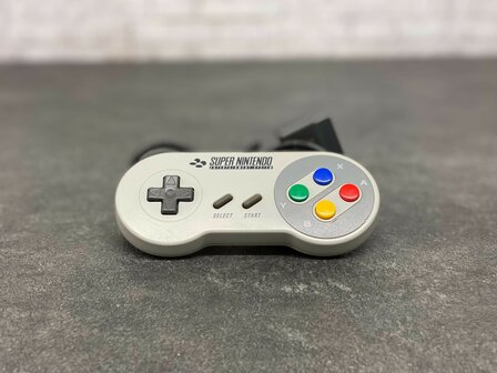 Super Nintendo SNES Console [Complete]