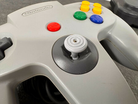 Nintendo 64 Console [Complete]