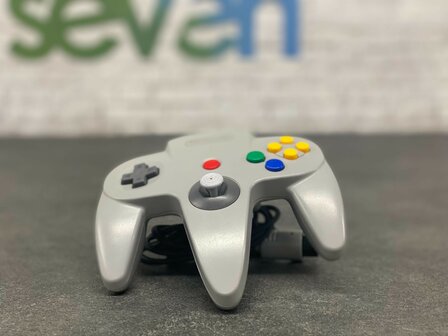 Nintendo 64 Console [Complete]