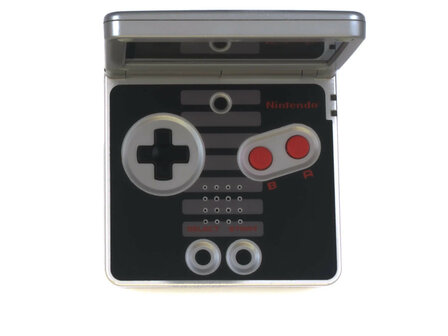 Gameboy Advance SP NES Edition