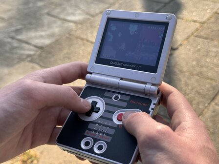 Gameboy Advance SP NES Edition
