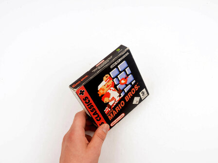 Super Mario Bros (NES Classics)