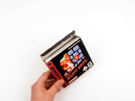 Super Mario Bros (NES Classics)