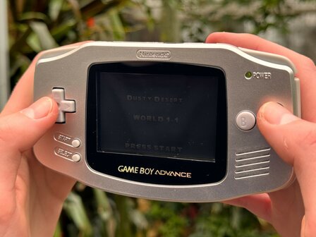 Gameboy Advance Silver