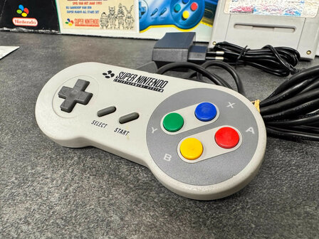Super Nintendo Starter Pack - Super Mario All Stars Edition [Complete]