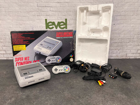 Super Nintendo Starter Pack - Control Set Edition [Complete]