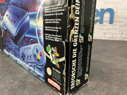Super Nintendo Starter Pack - Super Mario World Edition [Complete]
