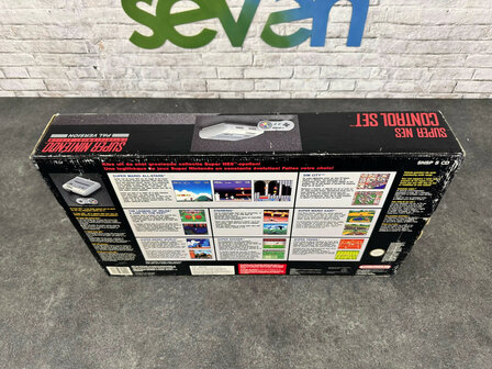 Super Nintendo Starter Pack - Control Set Edition [Complete]