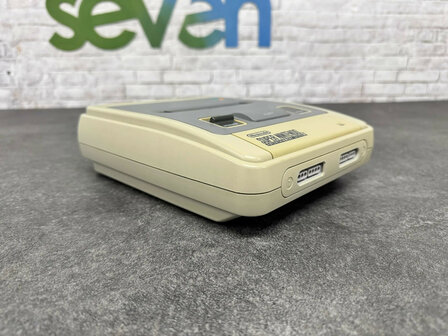 Super Nintendo Starter Pack - Control Set Edition [Complete]
