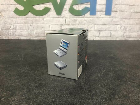 Gameboy Advance SP Silver [Complete]