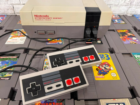 Nintendo NES Starter Pack - Double Value Edition