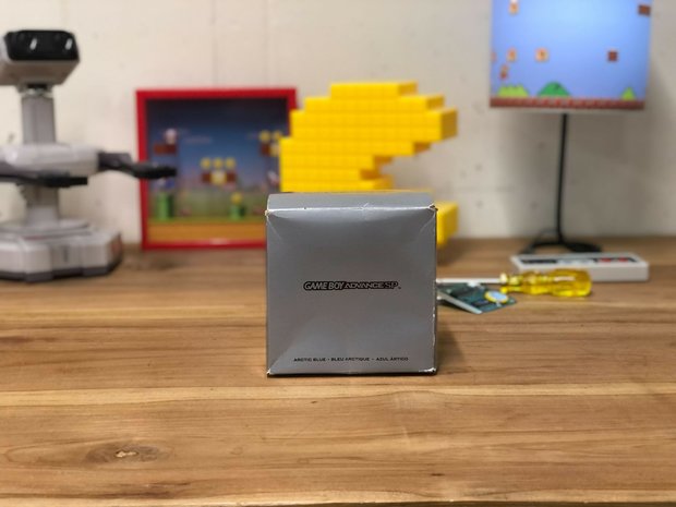Gameboy Advance SP Lightblue (Complete)