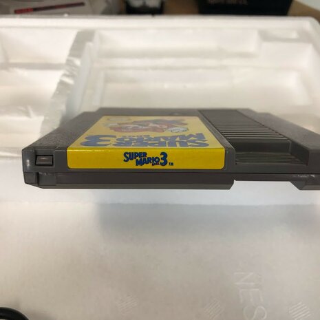 Nintendo NES Console - Control Deck + Super Mario Bros 3 [Complete] (Kopie)