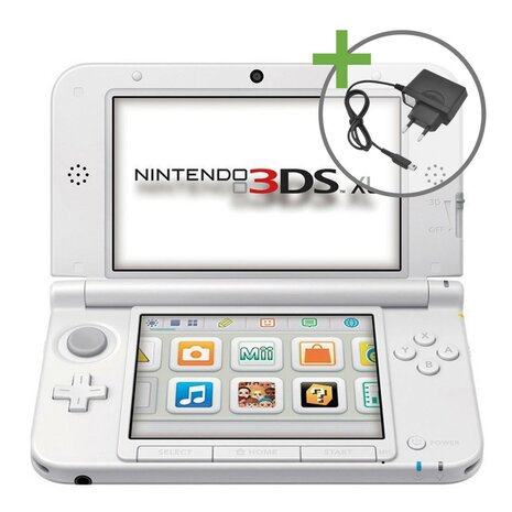 Nintendo 3DS XL - Shin Megami Tensei IV