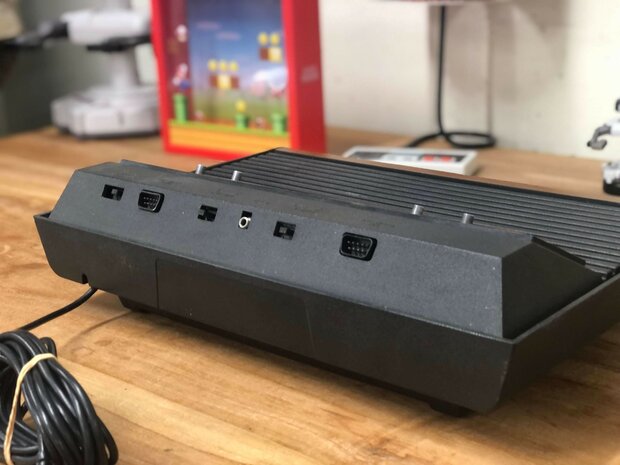 Atari 2600 (No AC-Adapter) - Outlet