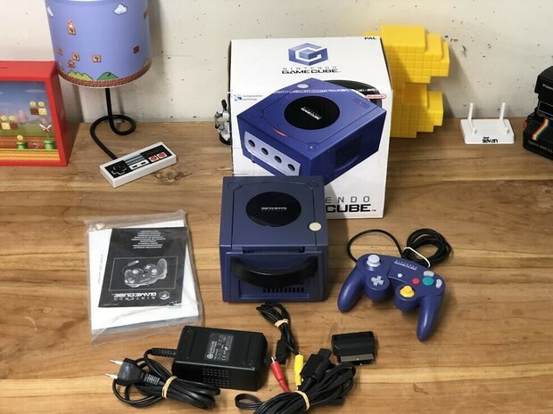 Nintendo Gamecube Starter Pack - Purple Edition [Complete]