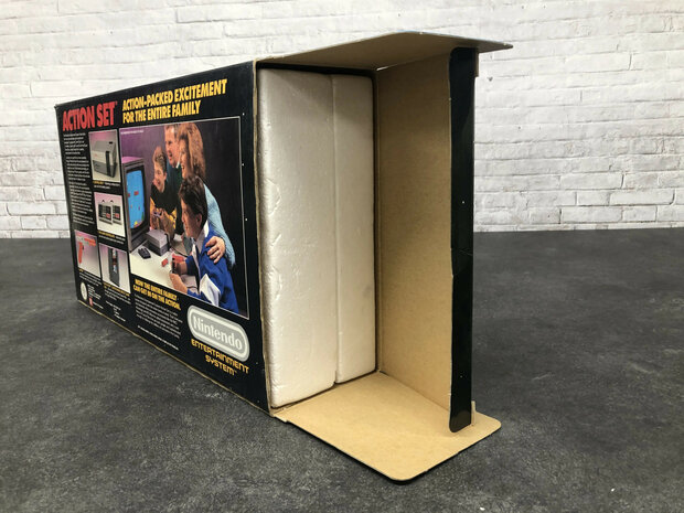 Nintendo NES Starter Pack - Action Set [Complete]