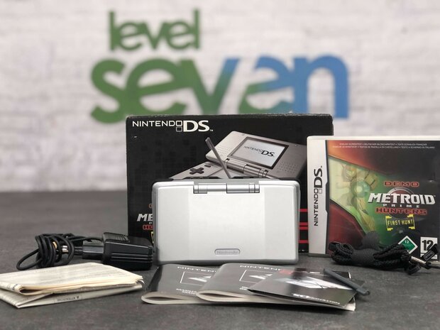 Nintendo DS Original - Silver [Complete]