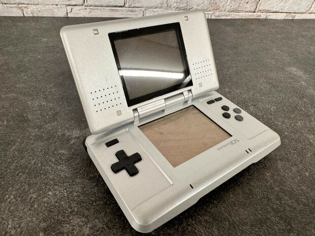 Nintendo DS Original - Silver [Complete]