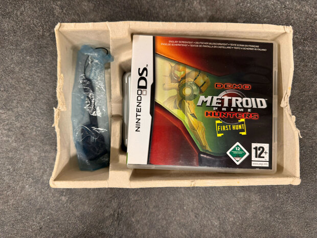 Nintendo DS Original - Silver [Complete]