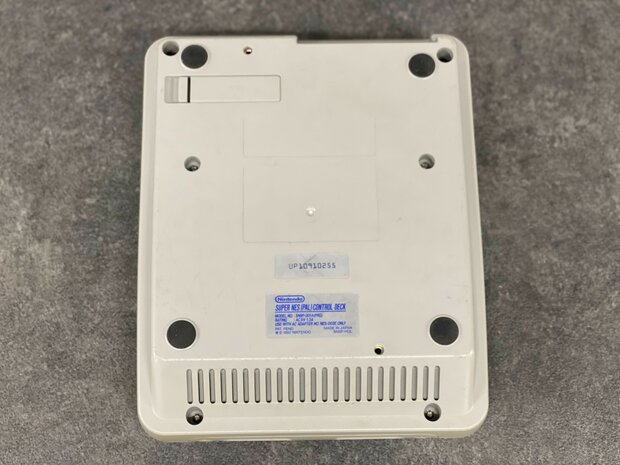 Super Nintendo SNES Console [Complete]