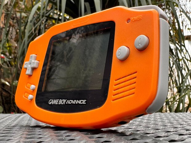 Gameboy Advance Pumkin Orange