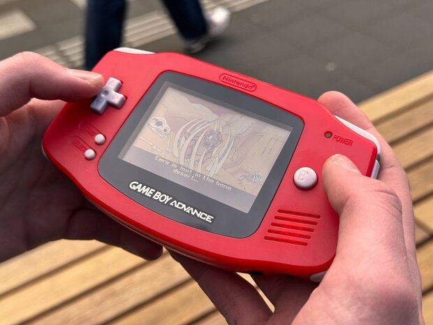 Gameboy Advance Red