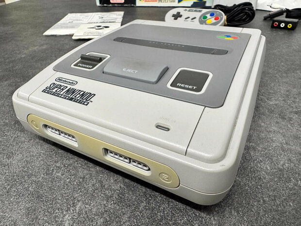 Super Nintendo Starter Pack - Super Mario All Stars Edition [Complete]