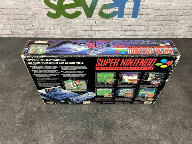 Super Nintendo Starter Pack - Super Mario World Edition [Complete]