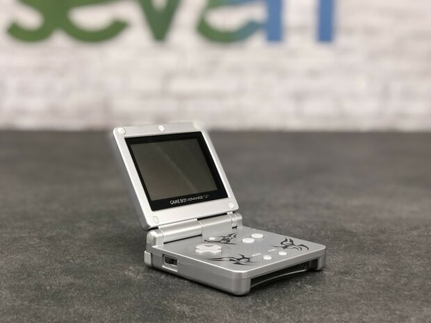 Gameboy Advance SP Tribal [Complete]