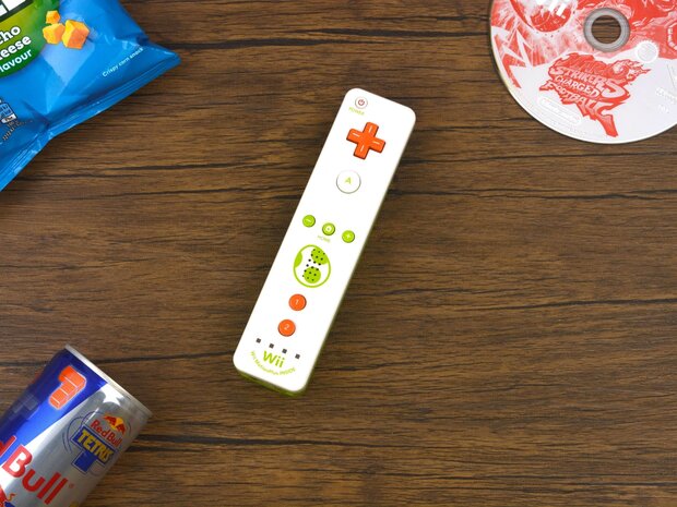 Nintendo Wii Remote Controller Motion Plus Yoshi