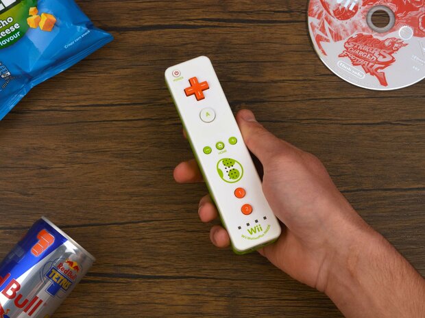 Nintendo Wii Remote Controller Motion Plus Yoshi
