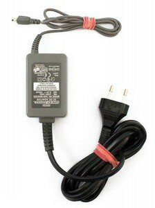 Aftermarket Gameboy Advance AC-DC Adapter