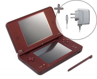 Nintendo DSi XL Bordeaux Red