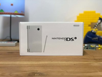 Nintendo DSi White [Complete]