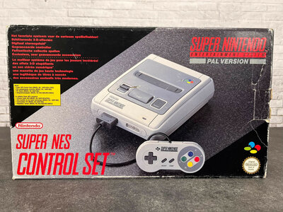Super Nintendo Starter Pack - Control Set Edition [Complete]